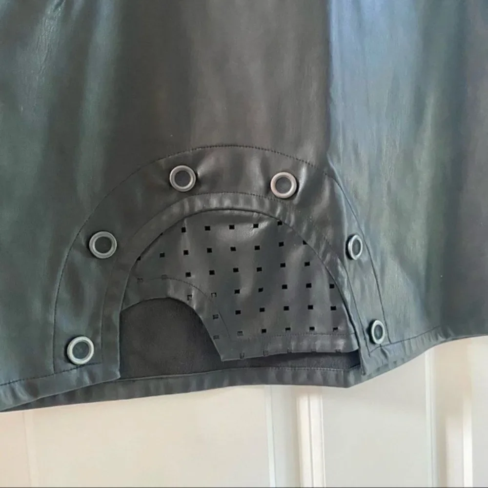 Jamie Sadock hip faux leather Golf skirt size 6 - Picture 3 of 8